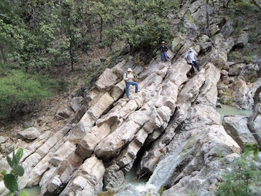 SERVICIOS DE GEOLOGÍA